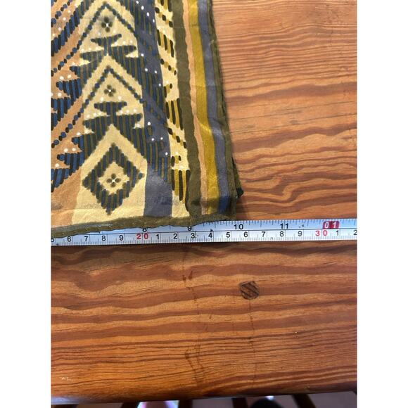 Vtg Scarves By Vera Neumann Blue Aztec Hand Rolled Oblong Silk Scarf 10”x44” - Picture 4 of 6